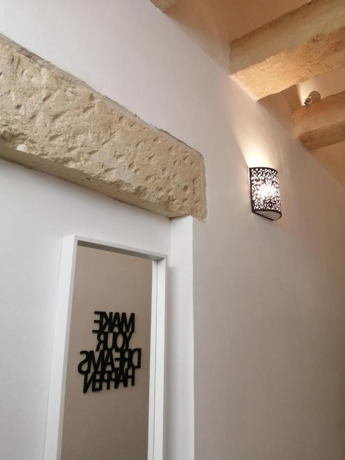 Palazzo Emy Bed & Breakfast Lecce Exterior photo
