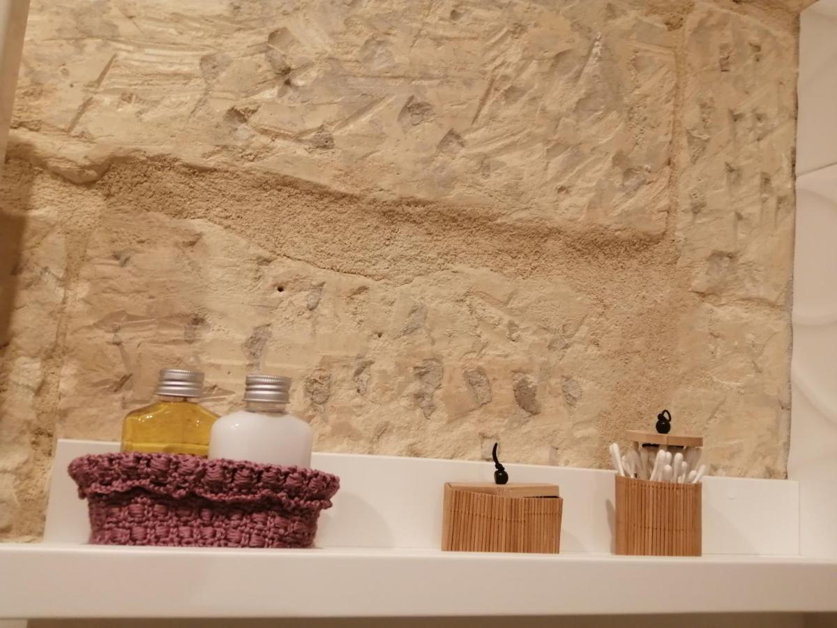 Palazzo Emy Bed & Breakfast Lecce Exterior photo