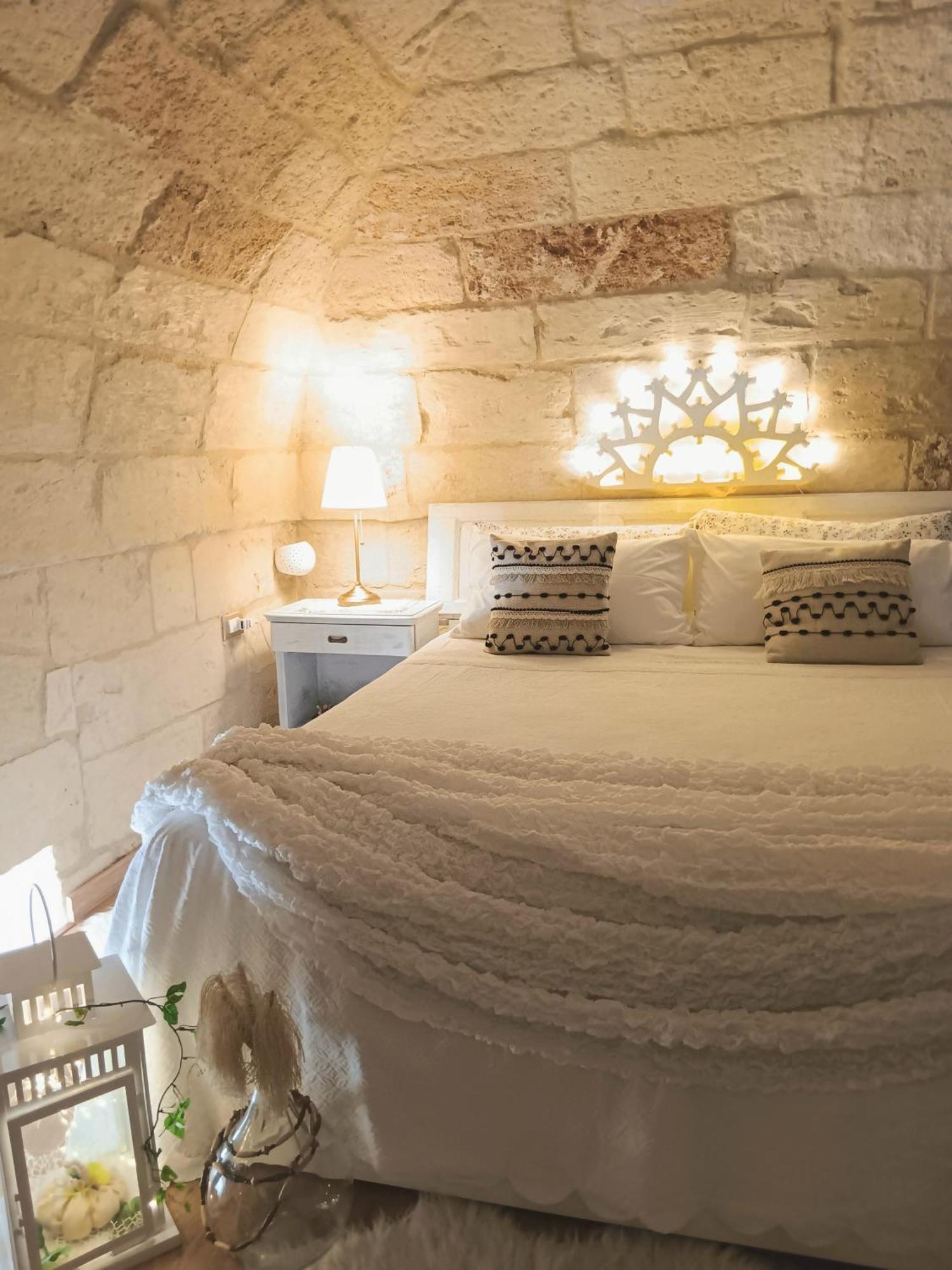 Palazzo Emy Bed & Breakfast Lecce Exterior photo