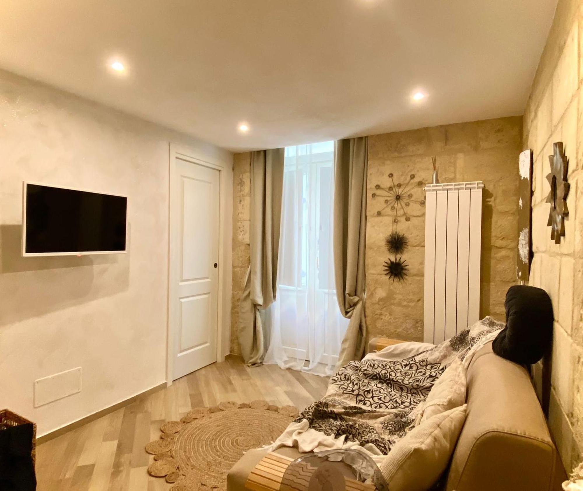 Palazzo Emy Bed & Breakfast Lecce Exterior photo