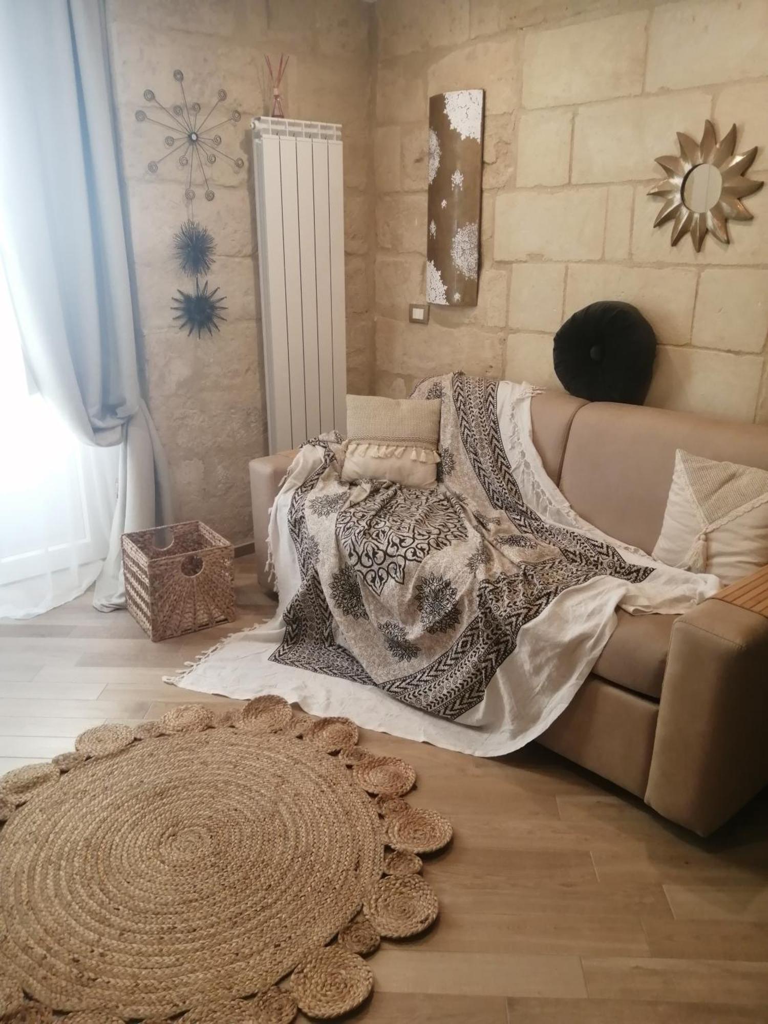 Palazzo Emy Bed & Breakfast Lecce Exterior photo